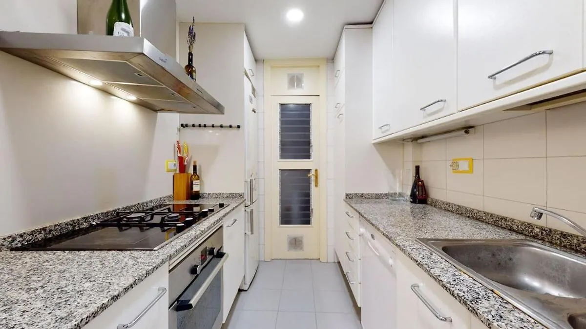 Appartement Modern And Bright Three-Bedroom In Eixample Barcelone Espagne